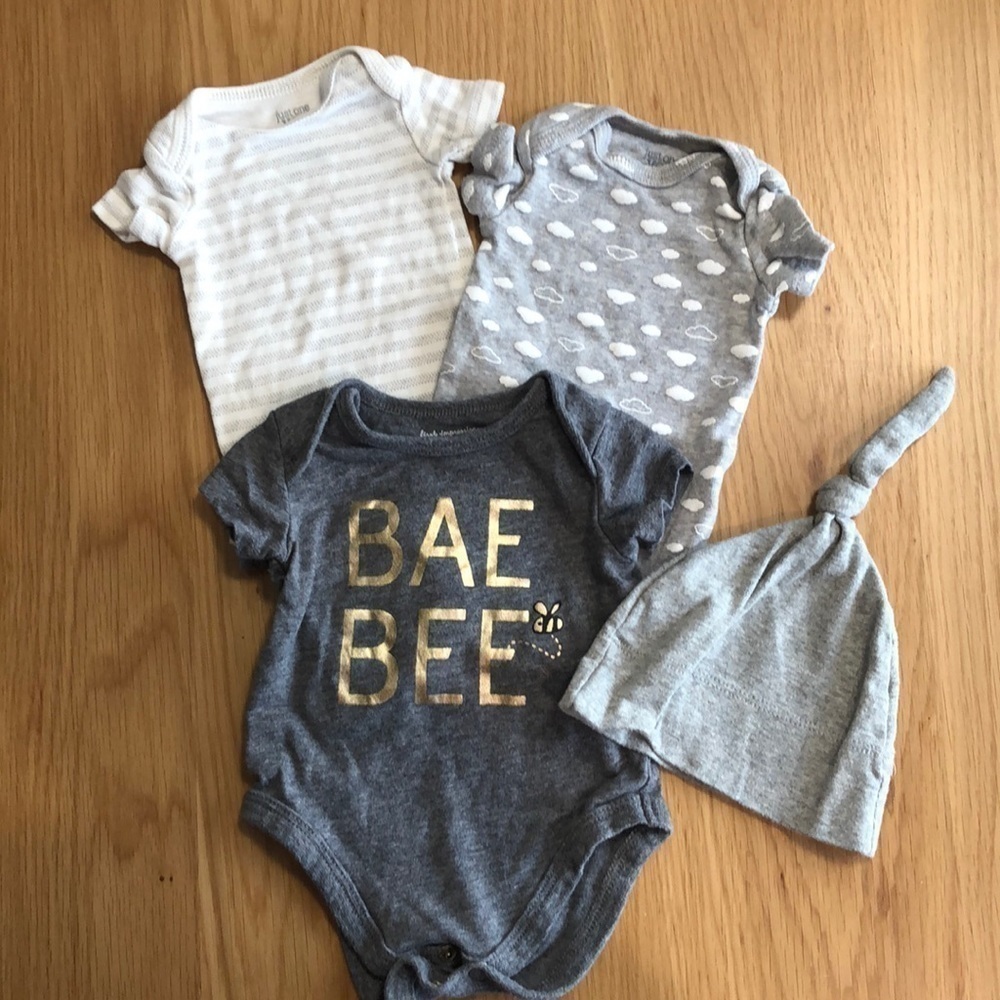 Newborn Baby Bundle Grey Gender Neutral Onesies and hat boy or girl